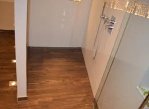 Referenz Dachbad Dusche