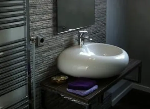 Waschbereich der Badezimmermodernisierung von Brüning.