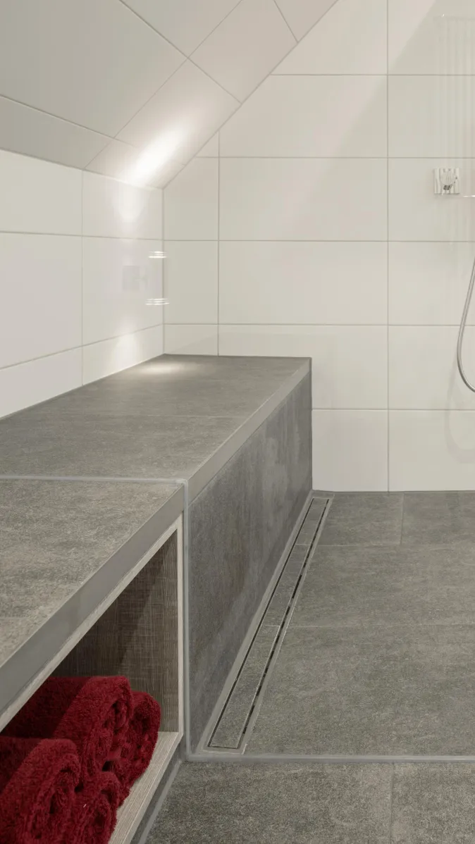 Platzsparender Stauraum des Dachbads von Brüning.